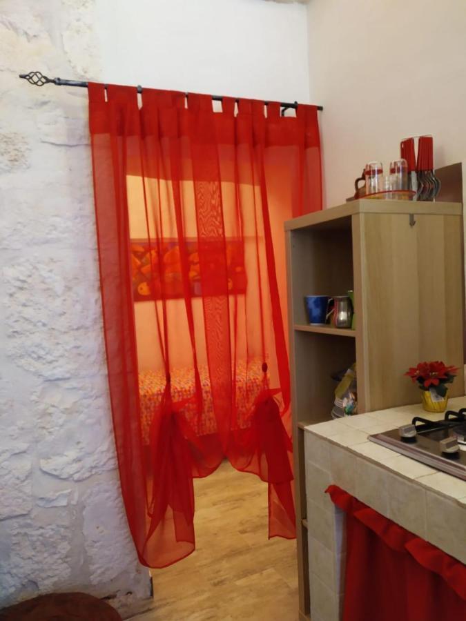 Alcova Di Giulia Apartment ออสตูนี ภายนอก รูปภาพ
